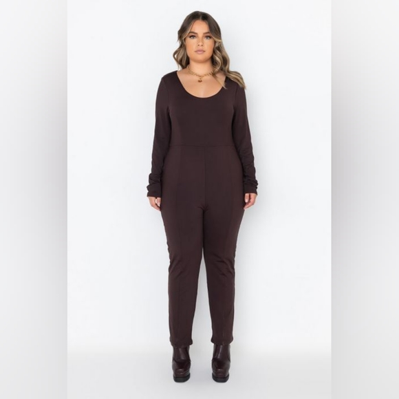 NWT AKIRA PLUS LEGENDARY LONG SLEEVE SCOOP NECK JUMPSUIT, Chocolate, Size 1X - Picture 3 of 6